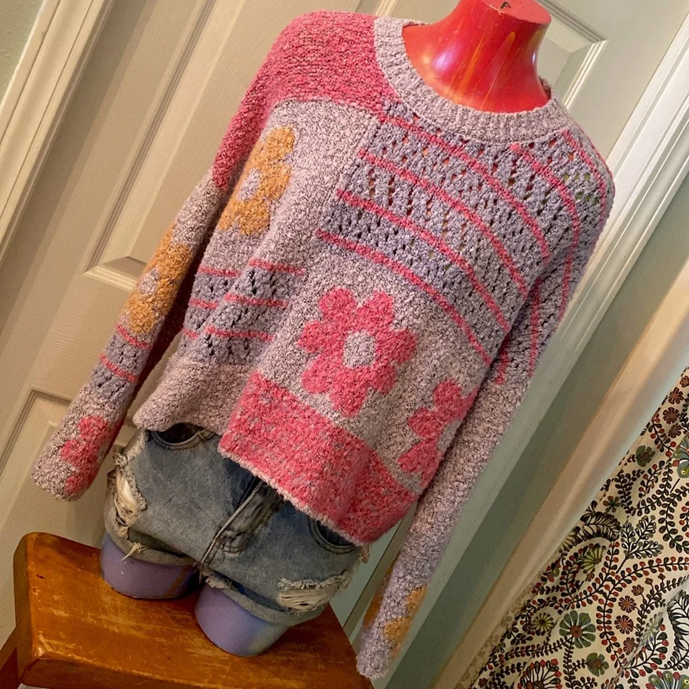 Moon & Madison Artistic Floral Kawaii Cute Purple, Pink, & Orange Sweater - Picture 1 of 14